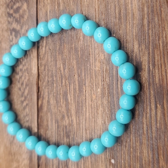 B1905 robins egg blue beaded bracelet - Picture 1 of 2